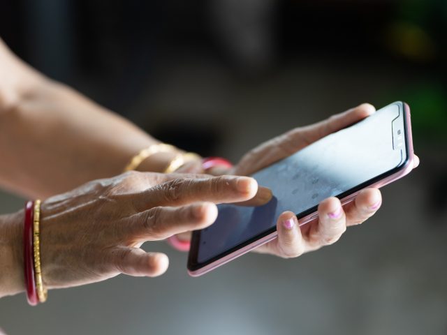 Kaip pasidalinti internetu iš Xiaomi telefono?