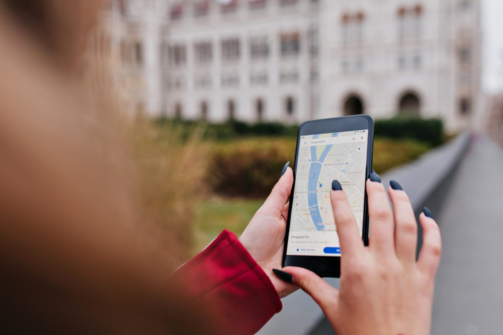 Kaip patikrinti ar telefonas sekamas?
